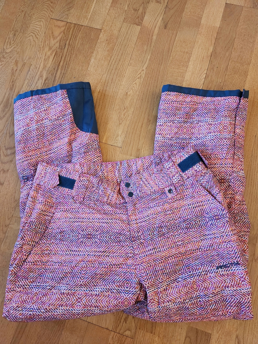 Arctix Pink Patterned Womens Snow Joggers with Gray Trim